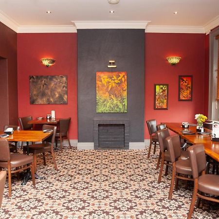 Royal Hotel Синглтон Экстерьер фото